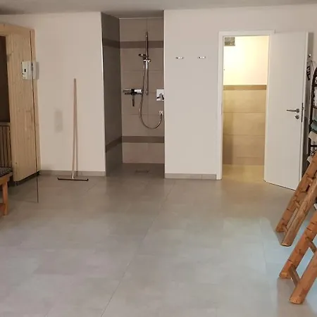 Messe Köln Apartman *